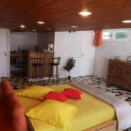 Maison d'hôtes Gîte-studio Bellevue